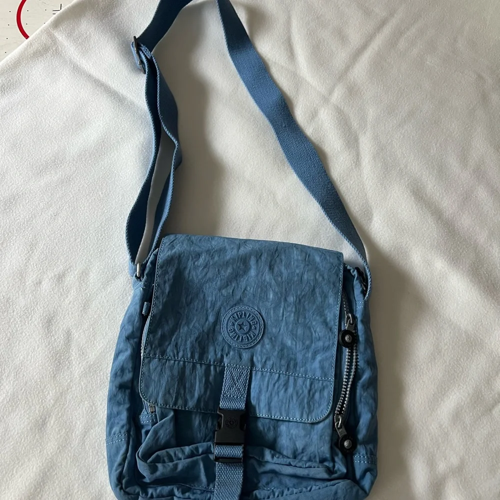 Kipling Navy Crossbody Bag - Picture 3 of 9